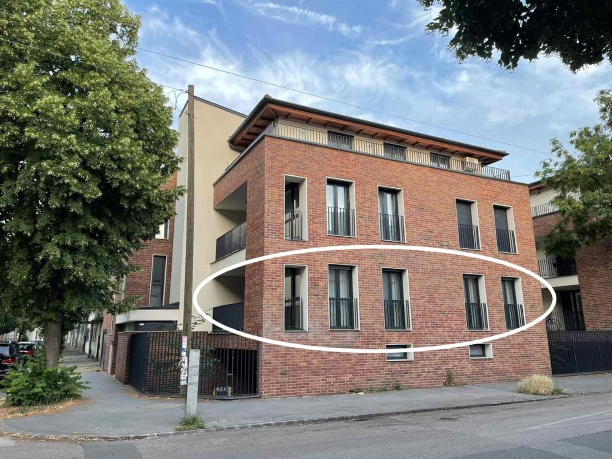 Cosy Inner City Getaway Bestern Szeged Extérieur photo